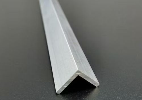Aluminium 5082 Mill Finish Angle in UK